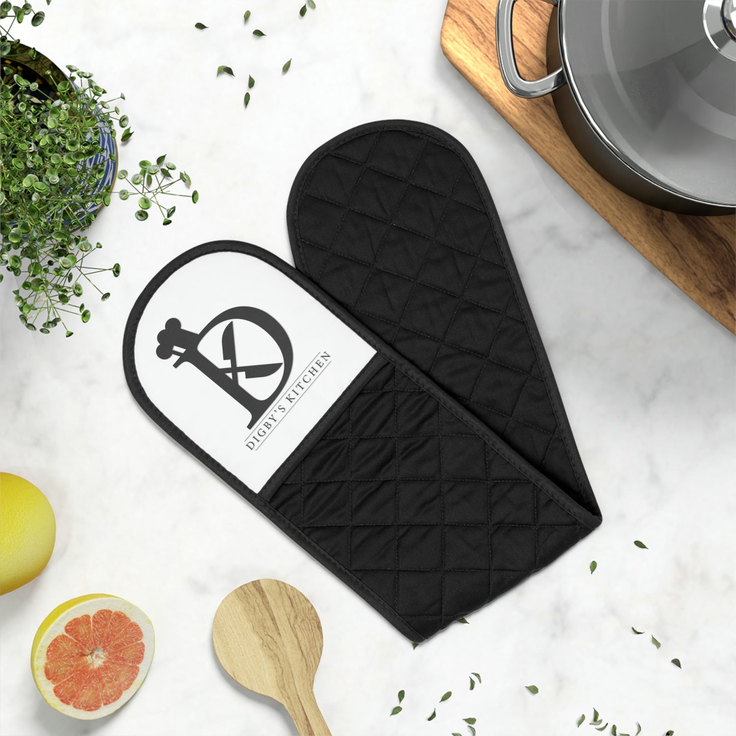 Digby's Kitchen Oven Mitts